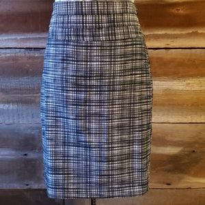 The Limited size 2 pencil skirt